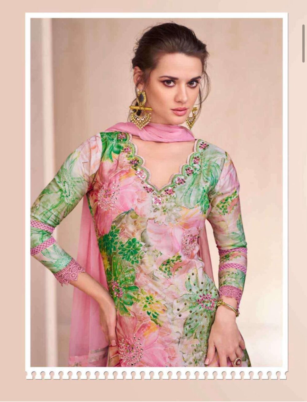 Pink One piece dress - Image 2