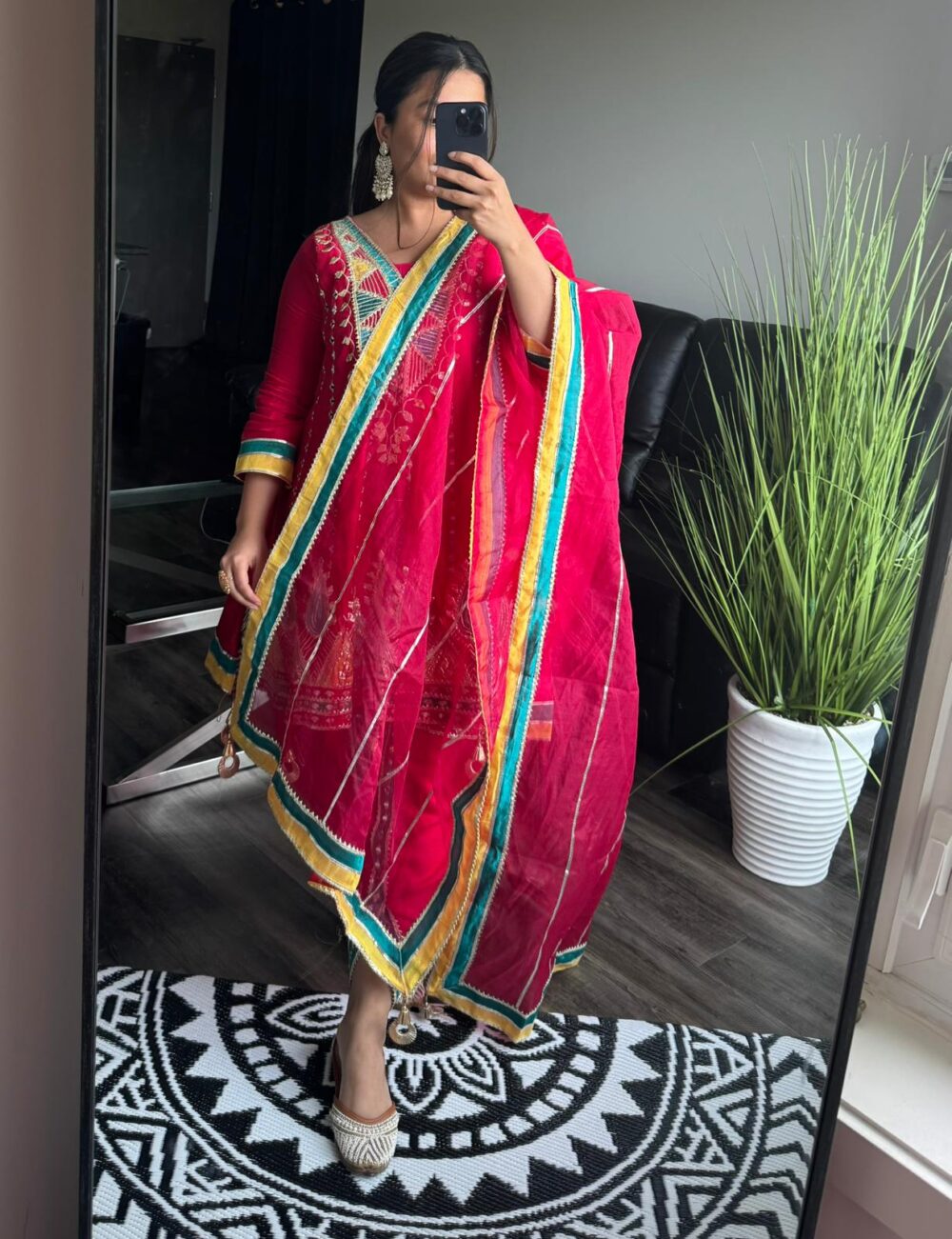 Pink short anaarkali - Image 2